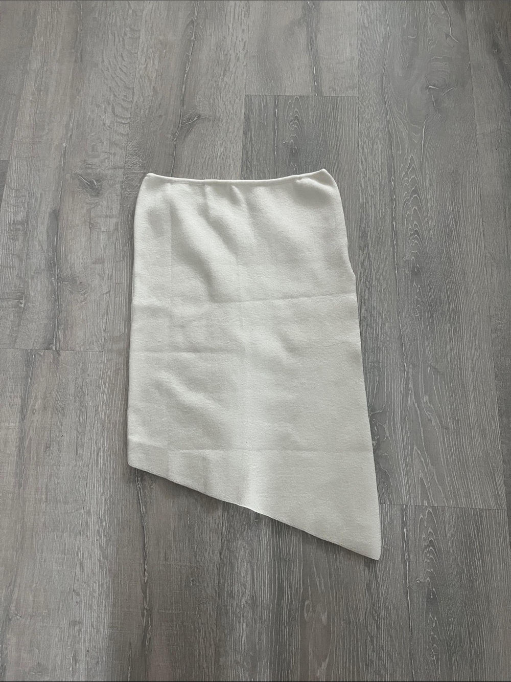 White womens skirt size small